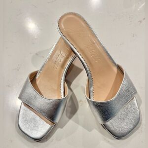 J. Crew Silver Mules size 6 NEW